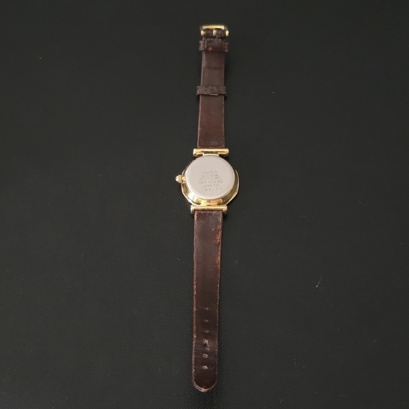 VTG Rare Octagon Seiko Moon Phase Roman Dial Quartz Watch 25mm Japan Works main image 5